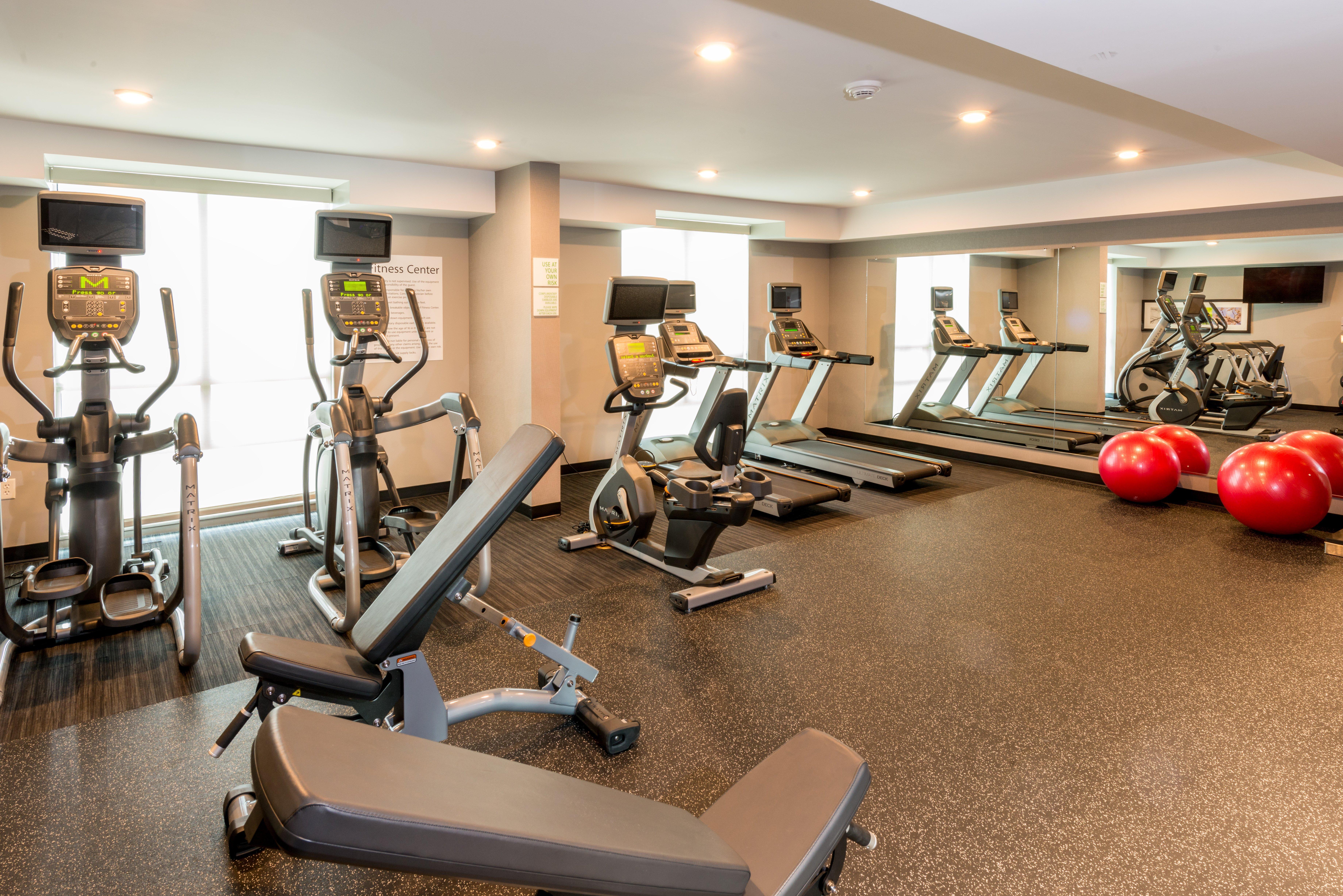 Holiday Inn Lexington - Hamburg By Ihg Екстер'єр фото